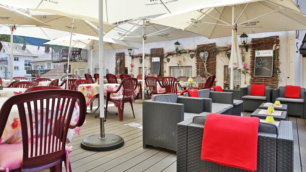 Hotel Restaurant Rebstock Oppenau Exterior foto