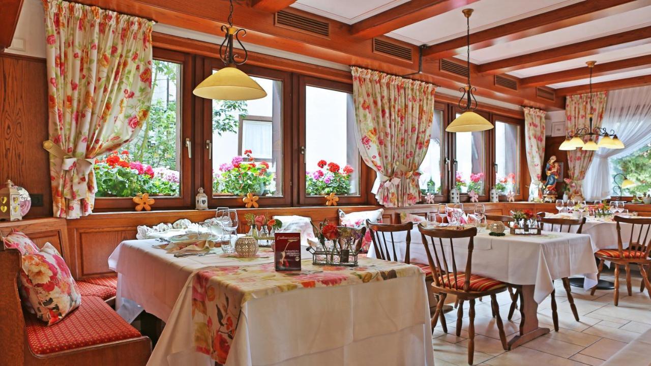 Hotel Restaurant Rebstock Oppenau Exterior foto